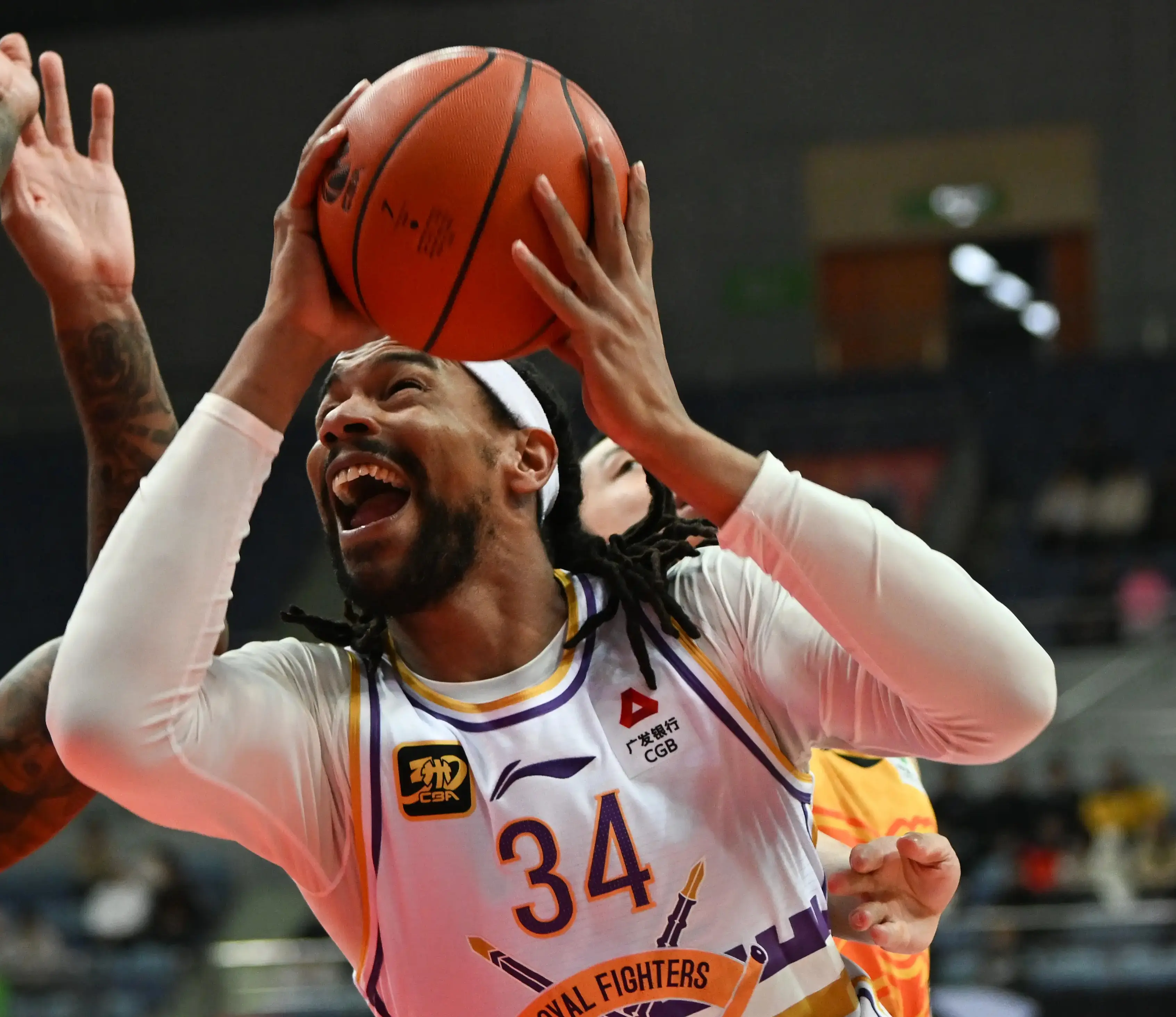 BOB体育平台今晨NBA常规赛传出新动向；丹佛掘金远射贴柱；管理层表态：震撼外界；赛程密集仍需轮换的简单介绍