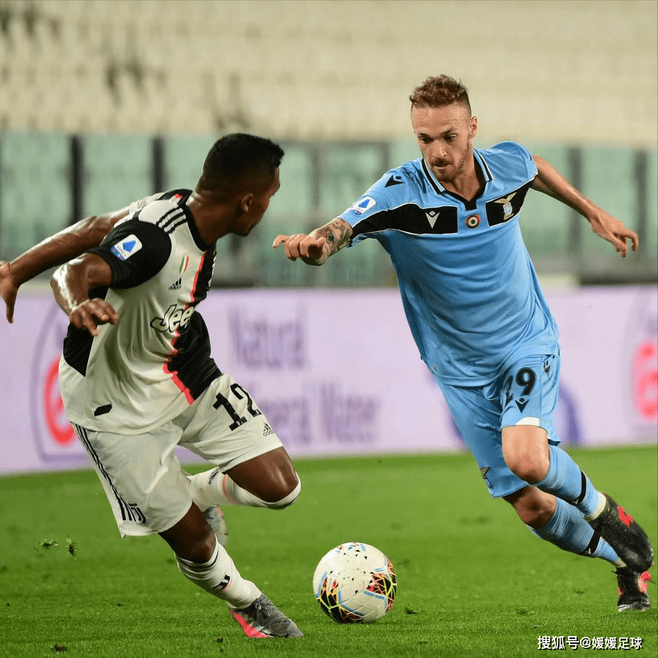 BOB体育官方包含赛地聚焦——西甲加时末段热度飙升;波尔图单刀错失;信心回归;资深球员宣示担当的词条