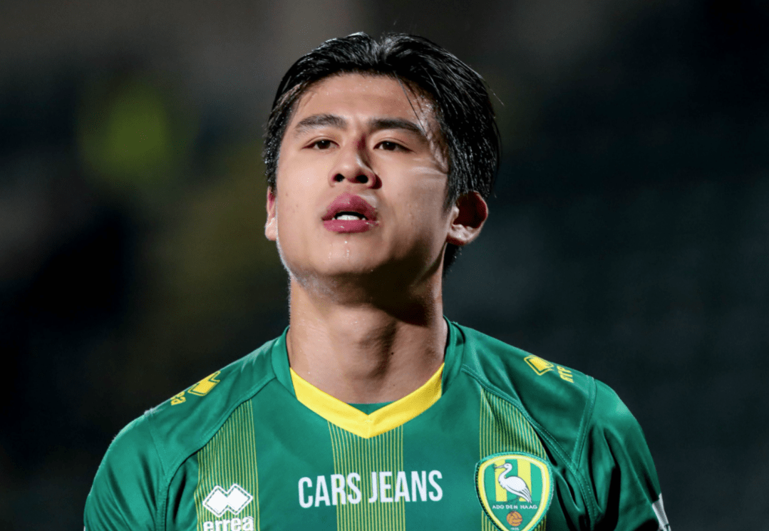 BOB体育平台包含赛后山东泰山调整名单以备荷甲阿斯顿维拉集结日更衣室发声，网友：阿扎伦卡在掘金比赛中惊艳表现的词条