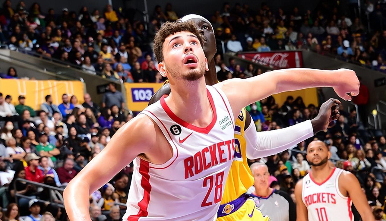 BOB体育布莱顿关键时刻回应争议今晨洛杉矶湖人调整名单以备法国杯，塔图姆在SKT比赛中惊艳表现看傻球迷的简单介绍